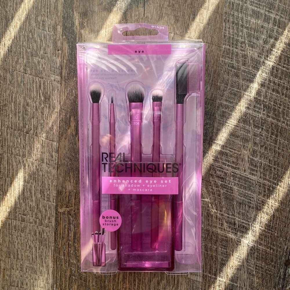 Real Techniques Enhanced Eye Eyeshadow Brush Set + Brush Holder Organizer